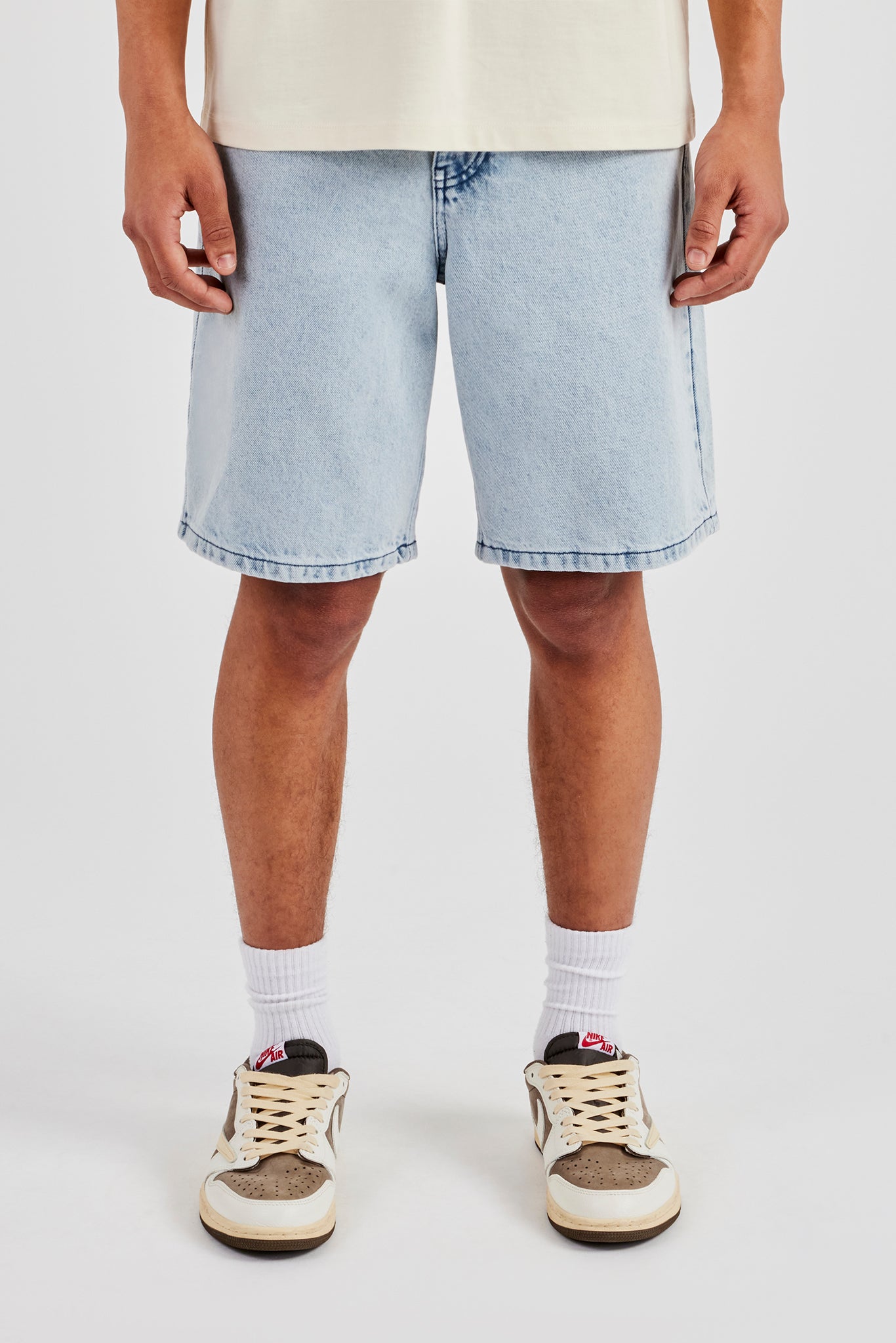 Lässige Jeansshorts – Eisblau